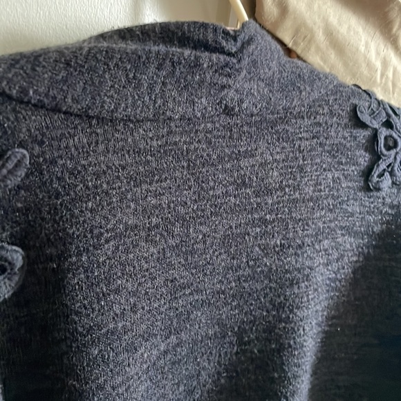 Carol Rose sweater - Picture 5 of 8